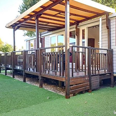 Le Moorea Mobilhome Camping Le Montourey 4 Etoiles Fréjus Zewnętrze zdjęcie